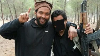 Bărbat acuzat că a făcut parte dintr-o celulă celebră a grupării Stat Islamic arestat în Marea Britanie / Membrii grupării ar fi ucis 27 de ostatici, între care jurnalişti şi lucrători umanitari 