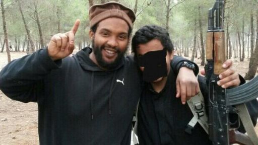 Bărbat acuzat că a făcut parte dintr-o celulă celebră a grupării Stat Islamic arestat în Marea Britanie / Membrii grupării ar fi ucis 27 de ostatici, între care jurnalişti şi lucrători umanitari 