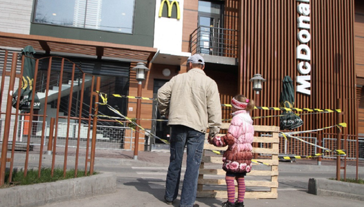 McDonald's îşi redeschide treptat restaurantele în Ucraina