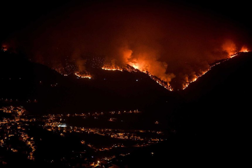 Incendiul forestier din Parcul natural Serra da Estrela din centrul Portugaliei a fost declarat ”sub control”