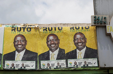 Preşedintele Comisiei Electorale a Kenyei anunţă o victorie stânsă a lui William Ruto în alegerile prezidenţiale, după ce patru dintre cei şapte membri ai Comsiei resping în avans rezultatul scrutinului