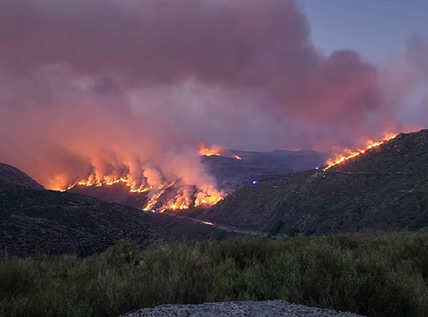 Portugalia - Incendiul din parcul Serra da Estrela a mistuit deja aproximativ 25.000 de hectare de teren; 1.200 de pompieri - pe teren  