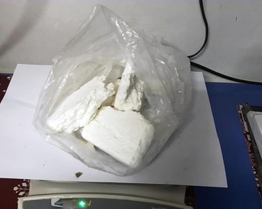 Ecuador: 3,2 tone de cocaină confiscate. Destinaţia era Europa, iar cocaina, ascunsă şi într-un container cu banane