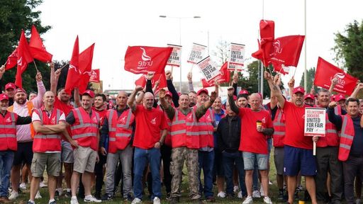 Greva din principalul port britanic de marfă, Felixstowe, va avea drept rezultat ”întreruperea gravă” a lanţului de aprovizionare, declară un oficial al sindicatului Unite 
