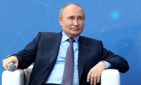 Vladimir Putin a semnat un decret care facilitează şederea ucrainenilor în Rusia