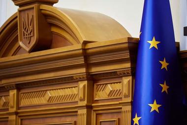 Miniştrii europeni de Externe iau în considerare suspendarea totală a acordului de vize cu Rusia