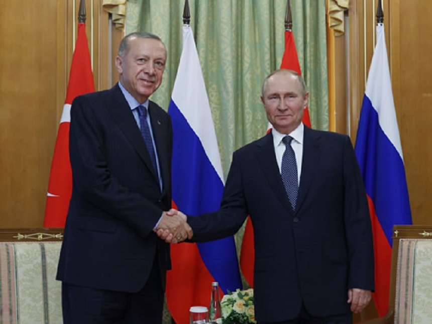 Erdogan i-a propus lui Putin să fie "facilitator" în privinţa situaţiei de la Centrala nucleară Zaporojie