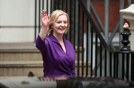 Liz Truss, în primul discurs ca premier: Sunt încrezătoare că împreună putem scăpa de furtună, ne putem reconstrui economia şi putem deveni Marea Britanie strălucitoare