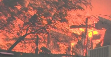 Doi morţi şi mii de evacuări în SUA, în urma unui nou incendiu în California