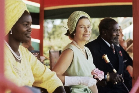 Preşedintele în exerciţiu al Kenyei Uhuru Kenyatta salută în Elizabeth a II-a ”un simbol uriaş al serviciului dezinteresat”