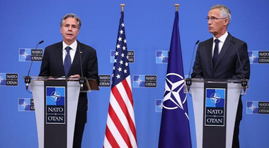 Trimiterea de întăriri ruseşti în Harkov demonstrează că Rusia plăteşte ”un preţ uriaş” în Ucraina, denunţă Antony Blinken la NATO