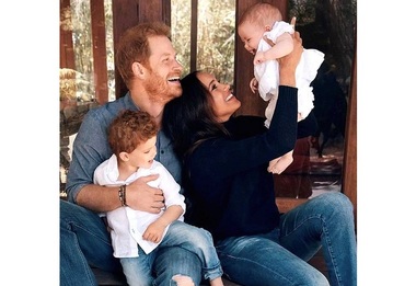Copiii lui Harry şi Meghan au devenit Alteţa Sa Regală Prinţul Archie de Sussex şi Alteţa Sa Regală Prinţesa Lilibet de Sussex
