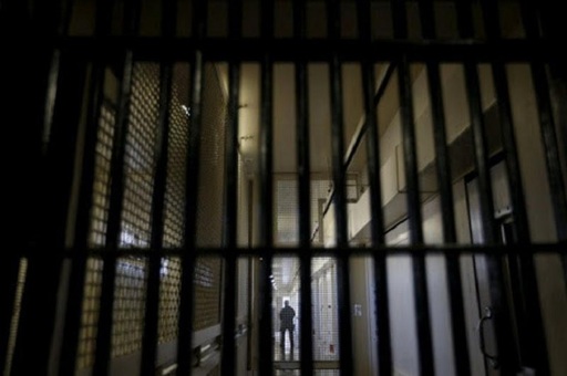 Un tribunal din Hong Kong condamnă cinci logopezi la 19 luni de închisoare pentru publicarea unor cărţi pentru copii considerate a fi instigatoare