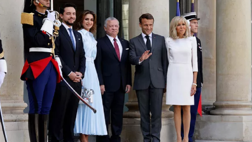 Cuplul Macron îi primeşte pe regele şi pe regina Iordaniei la Palatul Élysée