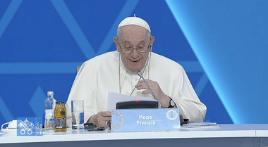 Papa Francisc avertizează, în încheierea Congresului Religiilor din Kazahstan, împotriva unui efect de domino al conflictelor. O ”Declaraţie” în 35 de puncte a Congresului nu menţionează Ucraina