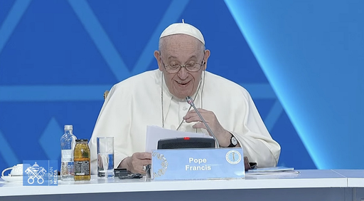 Papa Francisc avertizează, în încheierea Congresului Religiilor din Kazahstan, împotriva unui efect de domino al conflictelor. O ”Declaraţie” în 35 de puncte a Congresului nu menţionează Ucraina