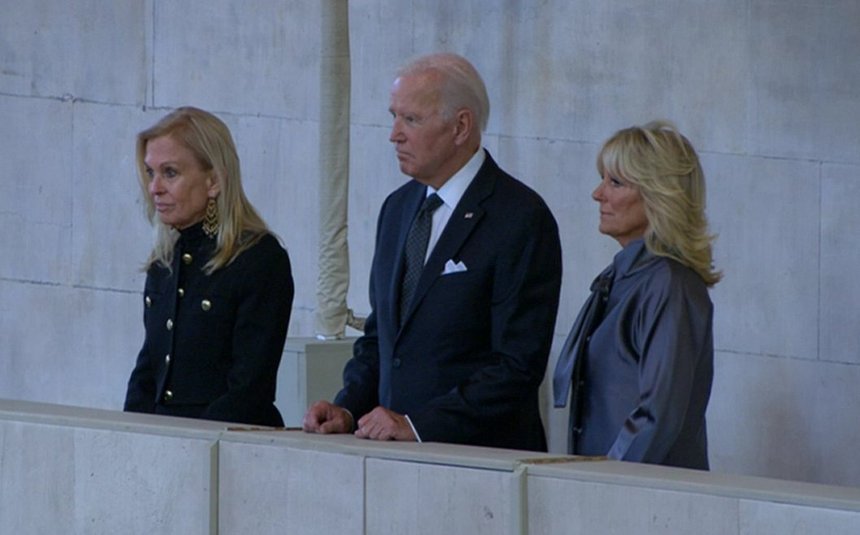 Joe Biden, Olena Zelenska şi Ursula von der Leyen, la Westminster Hall pentru a-i aduce omagiu reginei – VIDEO
