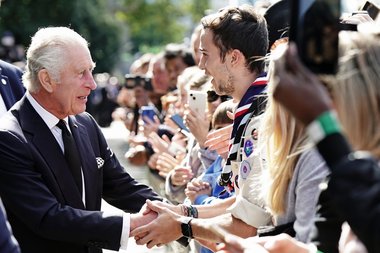 Regele Charles, mesaj către britanici cu o zi înainte de funeraliile reginei Elizabeth a II-a
