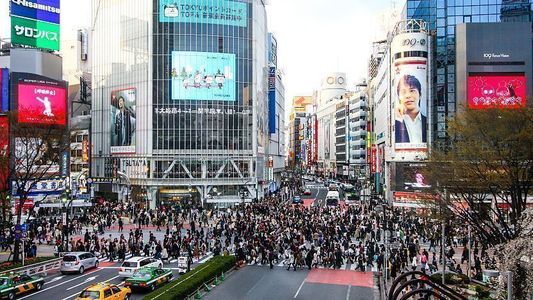 Japonia îşi redeschide graniţele pentru turiştii străini, după mai bine de doi ani de restricţii din cauza pandemiei de COVID