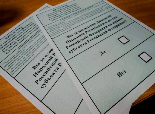 Referendumurile Rusiei în Ucraina: Soldaţi merg din uşă în uşă pentru a strânge voturi