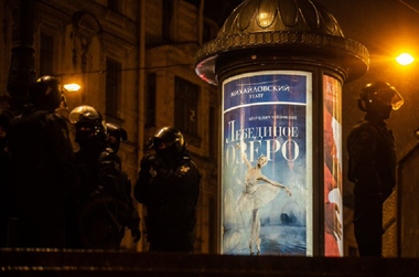 Peste 700 de manifestanţi împotriva mobilizării lui Putin în războiul rus din Ucraina, arestaţi în 32 de oraşe, în întreaga Rusie