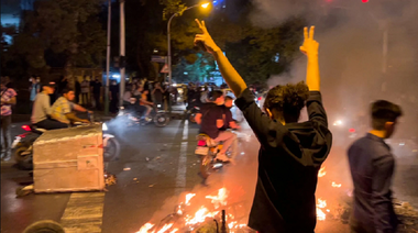 Reformatorii iranieni cer anularea legii vălului, desfiinţarea Poliţiei Moravurilor, o anchetă ”imparţială” şi eliberarea arestaţilor la manifestaţii după moartea lui Mahsa Amini