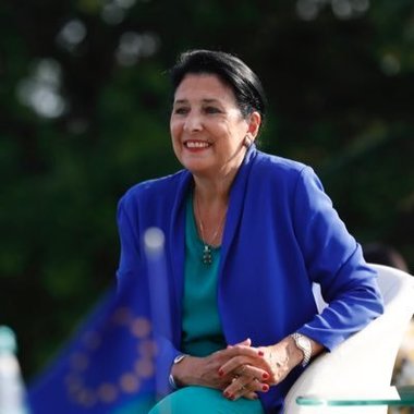 Preşedintele Georgiei condamnă referendumurile din Ucraina ca fiind "complet inacceptabile" / Numărul ruşilor care trec în Georgia, dublu de la anunţul privind mobilizarea  