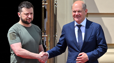 ”Germania nu va recunoaşte niciodată rezultatele” referendumurilor de anexare organizate de Moscova în Ucraina, îi spune la telefon Scholz lui Zelenski