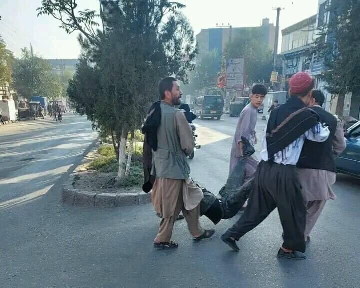 Cel puţin 19 persoane au fost ucise într-un atac sinucigaş într-un centru educaţional din Kabul - VIDEO 