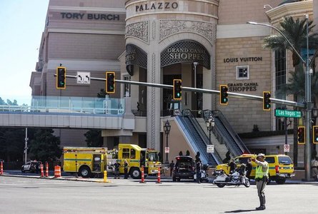 Las Vegas: Două persoane au murit şi alte şase au fost rănite în urma unui atac cu armă albă