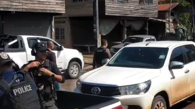 Tragedia din Thailanda: Emmy, în vârstă de trei ani, singurul copil care a supravieţuit masacrului