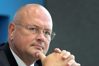 Şeful Agenţiei germane de securitate cibernetică (BSI), Arne Schönbohm, urmează să fie revocat din funcţie, în urma unor dezvăluiri de presă privind o legătură cu o asociaţie apropiată spionajului rus