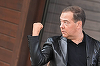 ”Primul episod s-a jucat. Vor fi şi altele”, ameninţă Medvedev după atacurile din Ucraina şi îndeamnă la ”distrugerea completă a regimului politic” de la Kiev. Atacurile şi-au atins obiectivele, potrivit Ministerului rus al Apărării