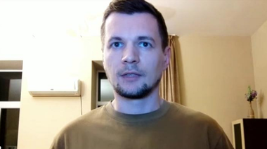 Elitele ruse vor să se ”debaraseze” de Vladimir Putin, dar ”nu ştiu încă cum” să facă acest lucru, afirmă un consilier local rus, Dmitri Pliuga, exilat în Georgia