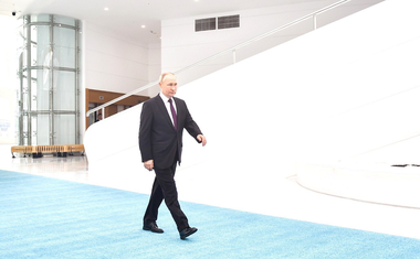 Putin nu regretă acţiunile Rusiei în Ucraina, anunţă, după un summit CSI, la Astana, că mobilizarea militară se încheie în două săptămâni, reproşează Germaniei că a luat partea NATO în Războiul rus din Ucraina şi vrea o platformă a unor negocieri cu Biden