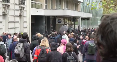 Proteste în Franţa pentru creşterea salariilor: 107.000 de protestatari în toată ţara şi 13.000 doar la Paris