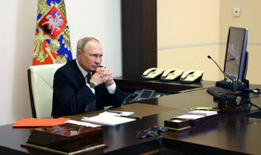 UPDATE- Putin instaurează legea marţială în cele patru teritorii ucrainene pe care le-a anexat la sfârşitul lui septembrie şi regimuri speciale în Crimeea şi şase regiuni ruseşti care se învecinează cu Ucraina