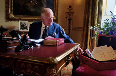 Deputaţi din Québec refuză să-i jure credinţă regelui Charles al III-lea