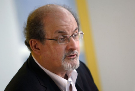 SUA introduc pe lista susţinătorilor financiari ai terorismului ”Fundaţia 15 Khordad”, care oferă o recompensă în schimbul uciderii lui Salman Rushdie
