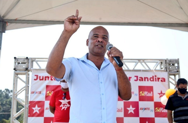 Un fost ales din partidul lui Lula, ucis la Sao Paulo cu două zile înainte de turul doi al alegerilor prezidenţiale braziliene