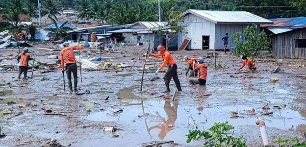 Nouăzeci şi opt de morţi în Filipine, în urma furtunii Nalgae