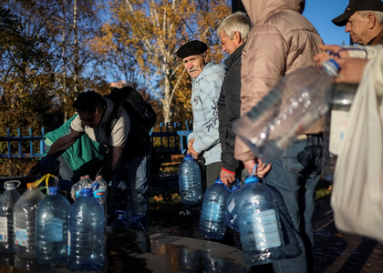Alimentarea cu apă şi electricitate, ”restabilită în întregime” la Kiev, anunţă Kliciko, la o zi după atacuri ruseşti. Sirenele antiaeriene răsună din nou marţi în capitala ucraineană