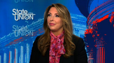 Republicanii vor accepta rezultatul alegerilor de la jumătate de mandat, indiferent dacă obţin victorii sau sunt înfrânţi, dă asigurări preşedinta Partidului Republican Ronna McDaniel. 300 de candidaţi republicani, pregătiţi să conteste rezultatele la nivel naţional şi local