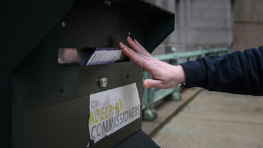 Peste 40 de milioane de americani au votat anticipat, peste 18 milioane personal şi 22 prin corespondenţă, în alegerile de la jumătate de mandat. Republicanii au făcut numeroase recursuri pentru a anula voturi în Pennsylvania, Wisconsin şi Michigan