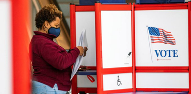 Aceste ”midterms” nu schimbă cu nimic relaţiile ”proaste” dintre Moscova şi Washington, afirmă Kremlinul, care nu mai acordă atenţie acuzaţiilor de amestec în alegerile americane