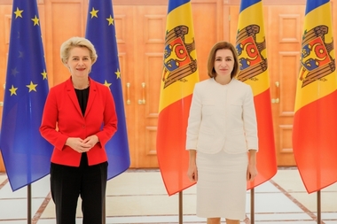 Maia Sandu, la declaraţiile de presă comune cu Ursula von der Leyen: „Mulţumim României datorită căreia astăzi avem curent electric în casele noastre”