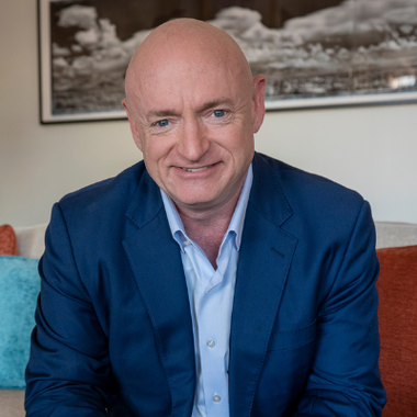 Proiecţie CNN - Democratul Mark Kelly câştigă cursa pentru Senat în Arizona