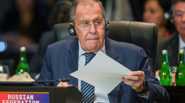 UPDATE-Moscova consideră ”nerealiste” condiţiile Kievului în vederea deschiderii unor negocieri de pace, anunţă Lavrov la G20 în Indonezia, care l-a informat pe Macron în acest sens şi a discutat cu Sholz