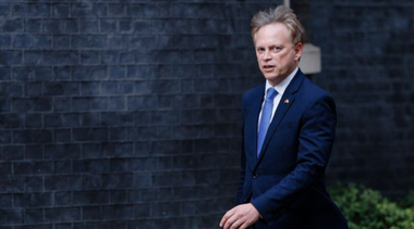 Londra ordonă societăţii chineze Nexperia să-şi vândă acţiunile la principalul fabricant britanic de semiconductori Newport Wafer Fab, în urma unei ”evaluări detaliate a securităţii naţionale”