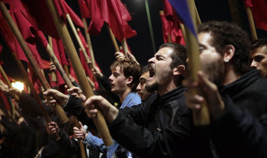 Mii de manifestanţi au comemorat revolta studenţilor greci din 1973 împotriva juntei susţinute de SUA